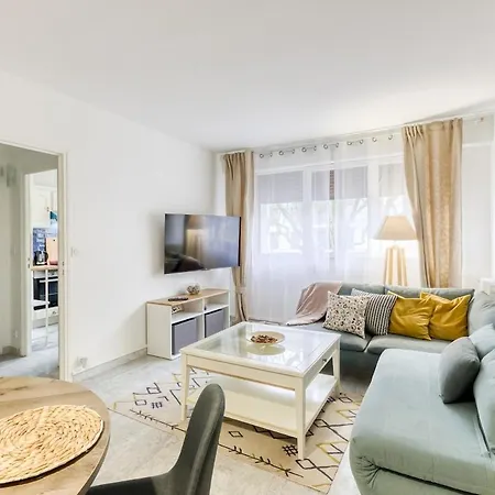 Cozy T2 Near Paris - Metro 2 Min * Sceaux (Hauts-de-Seine)